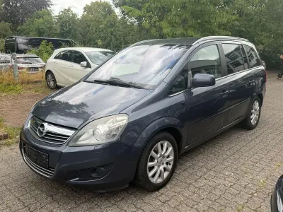 Gebraucht Opel Zafira Innovation 140 PS (102 kW) 2009 Grau Van / Kleinbus
