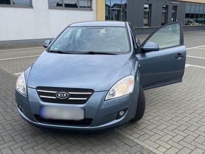 gebraucht Kia Ceed 1.4 Sporty Wagon 109 PS