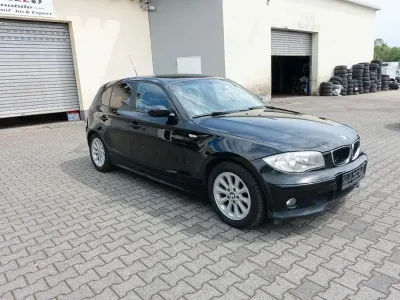 Gebraucht BMW 118 Advantage 122 PS (89 kW) 2007 Schwarz Kleinwagen