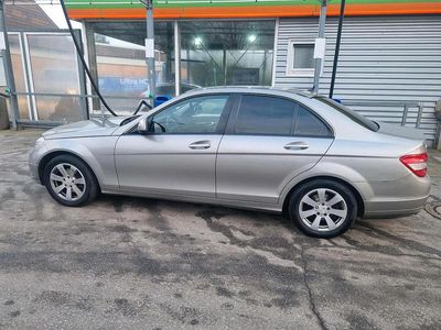 Mercedes C200