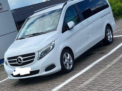 Gebraucht Mercedes V250 190 PS (139 kW) 2015 Weiß Van / Kleinbus