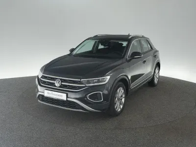 Używany VW T-Roc Style 150 KM (110 kW) 2022 Czarny SUV