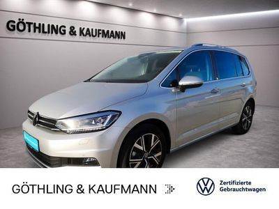 Gebraucht VW Touran Highline 150 PS (110 kW) 2024 Silber Van / Kleinbus