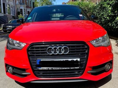 Gebraucht Audi A1 Sportback Admired 122 PS (89 kW) 2014 Rot Kleinwagen