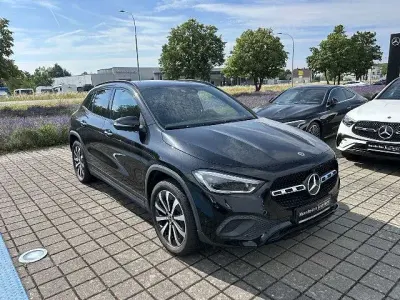 Gebraucht Mercedes GLA250 218 PS (160 kW) 2023 SUV