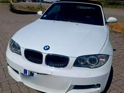 Gebraucht BMW 120 Performance 182 PS (133 kW) 2009 Weiß Kleinwagen