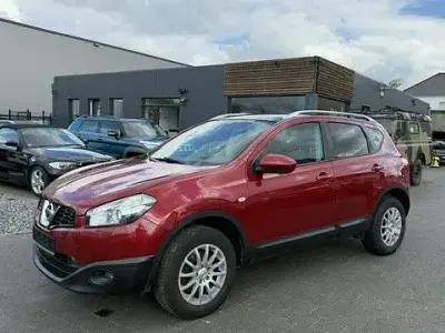 Gebraucht Nissan Qashqai I-Way 110 PS (80 kW) 2012 Rot SUV