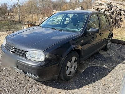 Gebraucht VW Golf IV 125 PS (91 kW) 1998 Schwarz Kleinwagen