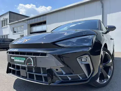 Gebraucht Cupra Leon 150 PS (110 kW) 2025 Mitternachtsschwarz Limousine