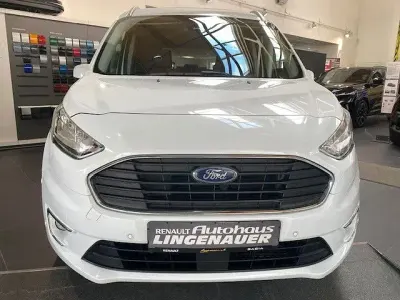 Gebraucht Ford Grand Tourneo Connect 120 PS (88 kW) 2019 Frozen white Van / Kleinbus