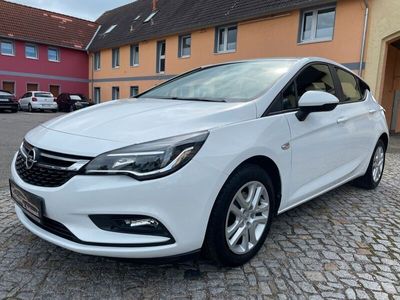 gebraucht Opel Astra 1.4 Turbo Edition Klima SHZ PDC 1.Hand