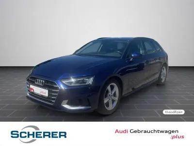 Gebraucht Audi A4 Advanced Plus 163 PS (119 kW) 2023 Navarrablau metallic Kombi