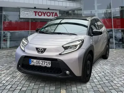 Gebraucht Toyota Aygo X Edition 72 PS (52 kW) 2025 Silber SUV
