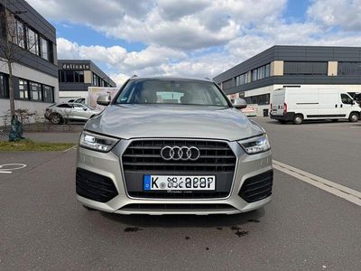 Gebraucht Audi Q3 Sport 150 PS (110 kW) 2017 Grau SUV