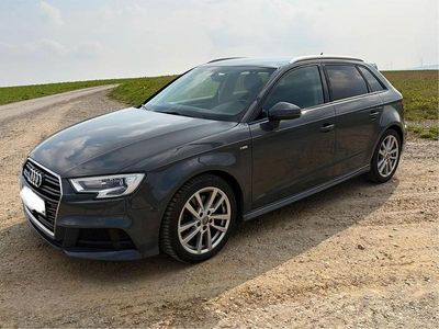 Usata Audi A3 Design 150 CV (110 kW) 2019 Grigio Berlina