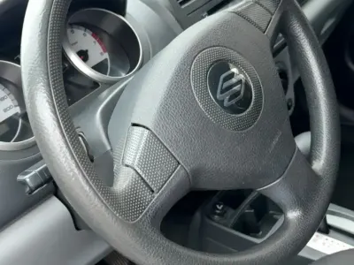 Gebraucht Suzuki Ignis 73 PS (53 kW) 2004 Grau Kleinwagen