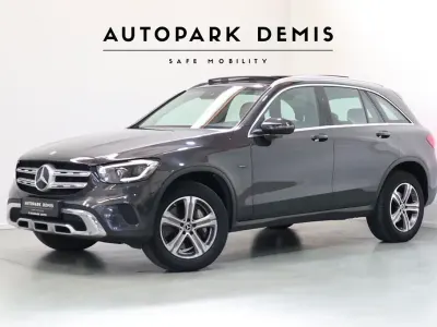 Gebraucht Mercedes GLC300 194 PS (142 kW) 2021 Grau SUV