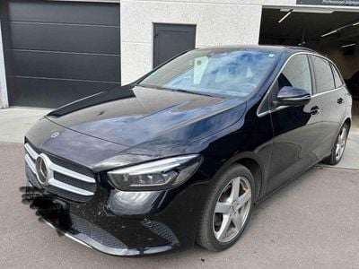 Schwarz Gebraucht 2019 Mercedes B200 Van / Kleinbus | 15.100 € (Guter Preis)
