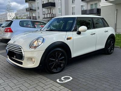 Gebraucht Mini Cooper D 116 PS (85 kW) 2015 Weiß Kleinwagen