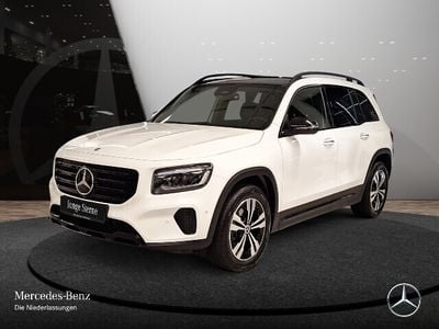 Mercedes GLB220