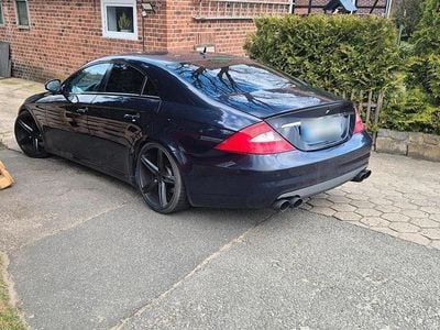 Usata Mercedes CLS500 387 CV (284 kW) 2007 Nero Coupé