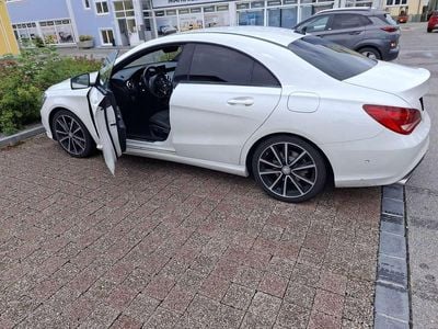 Mercedes CLA180