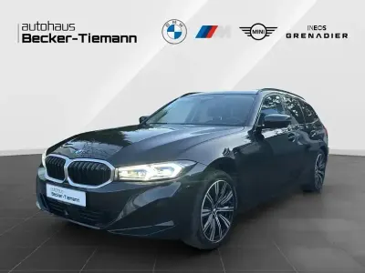 Second-hand BMW 330 Comfort Edition 286 CP (210 kW) 2023 Negru Break