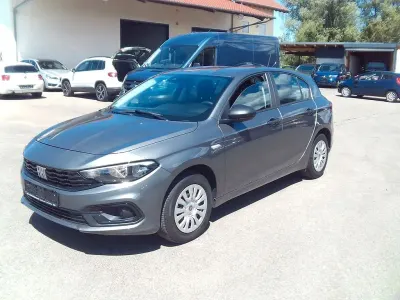 Gebraucht Fiat Tipo 99 PS (72 kW) 2022 Grau Limousine