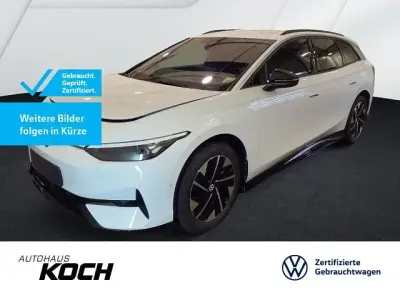 Gebraucht VW ID.7 Pro 210 kW (286 PS) 2025 Weiß Kombi