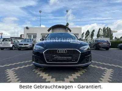 Gebraucht Audi A5 Sportback Sport 163 PS (119 kW) 2021 Brillantschwarz Kleinwagen