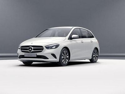 Gebraucht Mercedes B250e Style 160 PS (117 kW) 2022 Weiß Van / Kleinbus