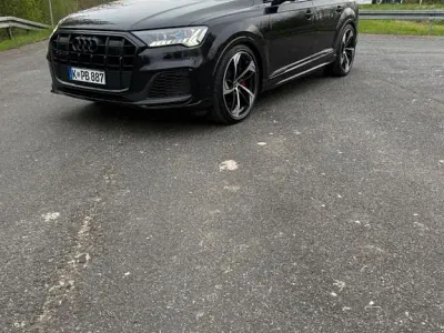 Gebraucht Audi SQ7 Sport 435 PS (319 kW) 2020 Schwarz SUV
