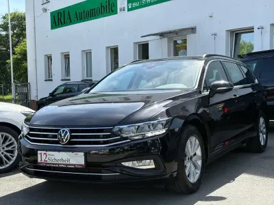 Gebraucht VW Passat Business 150 PS (110 kW) 2022 Deep black Kombi