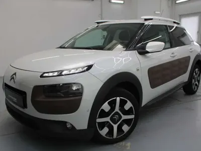 Gebraucht Citroën C4 99 PS (72 kW) 2015 Weiß SUV