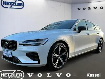 Usata Volvo V60 Plus 455 CV (334 kW) 2025 Bianco Station wagon