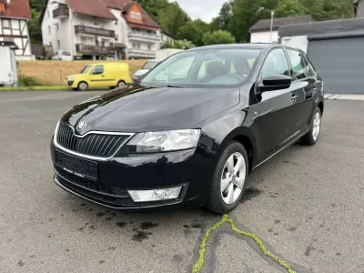 Gebraucht Skoda Rapid 105 PS (77 kW) 2014 Schwarz Kleinwagen