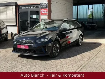 Gebraucht Kia Ceed Sportswagon Spirit 141 PS (103 kW) 2021 Schwarz Kombi