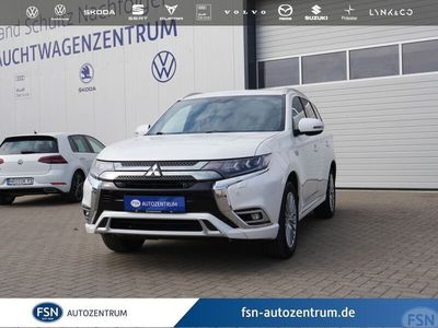 Gebraucht Mitsubishi Outlander P-HEV Top 135 PS (99 kW) 2020 Weiß SUV