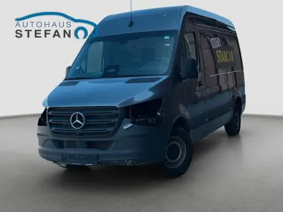 Gebraucht Mercedes Sprinter 170 PS (125 kW) 2025 Selenitgrau metallic Van