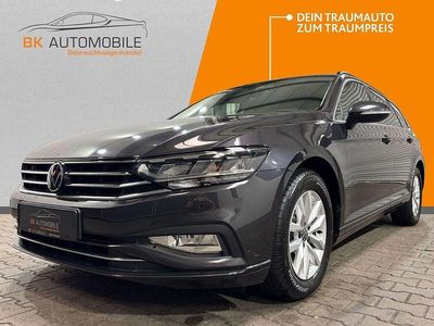 Gebraucht VW Passat 150 PS (110 kW) 2022 Grau Limousine