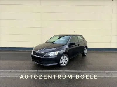 Używany Skoda Fabia Ambition 60 KM (44 kW) 2015 Czarny Hatchback