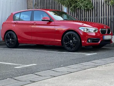 Używany BMW 120 Sport Line 190 KM (139 kW) 2017 Czerwony Hatchback