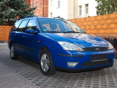 Używany Ford Focus 101 KM (74 kW) 2002 Niebieski Kombi