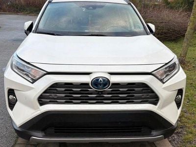 Usata Toyota RAV4 Comfort 218 CV (160 kW) 2021 Bianco SUV