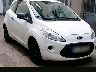 Gebraucht Ford Ka Ambiente 69 PS (50 kW) 2015 Silber Kleinwagen