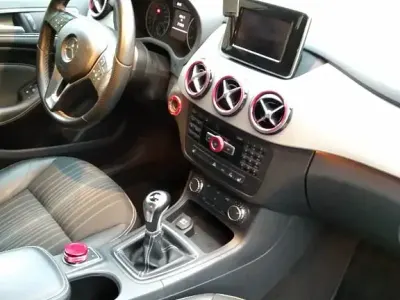 Gebraucht Mercedes B200 156 PS (114 kW) 2012 Weiß Kleinwagen