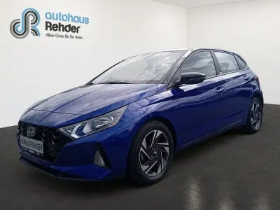 Gebraucht Hyundai i20 Intro Edition 101 PS (74 kW) 2021 Blau Kleinwagen