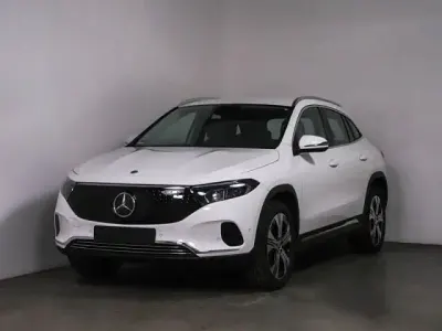 Gebraucht Mercedes EQA250 139 kW (190 PS) 2025 Unilack polarweiß SUV