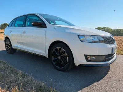 Gebraucht Skoda Rapid Monte Carlo 110 PS (80 kW) 2016 Weiß Kleinwagen
