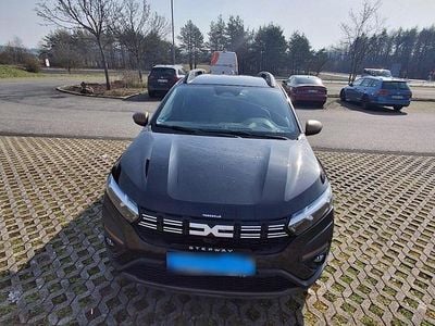 Second-hand Dacia Sandero Extreme 101 CP (74 kW) 2025 Negru Berlinǎ